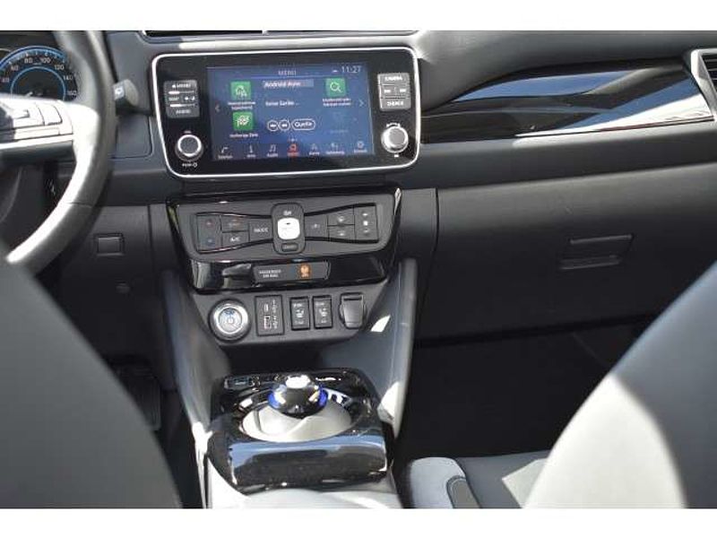 Nissan Leaf 40KW Tekna | Pro-Pilot | Bose | Navi |Leder